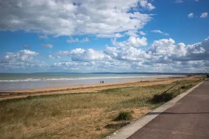 Sword Beach 3 AdobeStock 1738643750